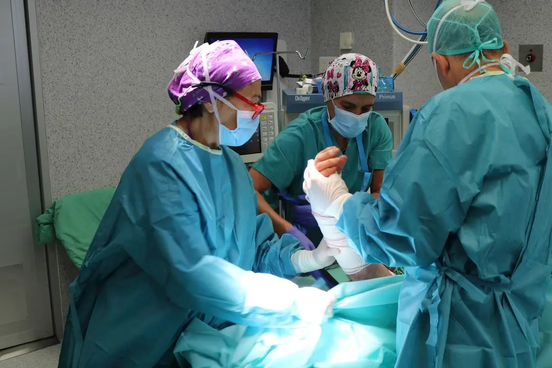 Operaci&oacute;n quir&uacute;rgica