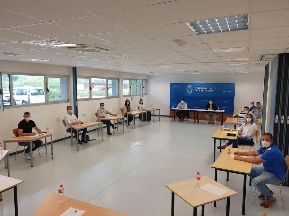 Reuni&oacute;n en Astillero de los ediles de Deporte de varios ayuntamientos