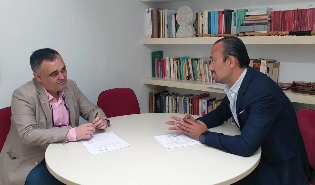 El senador auton&oacute;mico y diputado regional del PRC, Jos&eacute; Miguel Fern&aacute;ndez Viadero, y el alcalde de Torrelavega, Javier L&oacute;pez Estrada