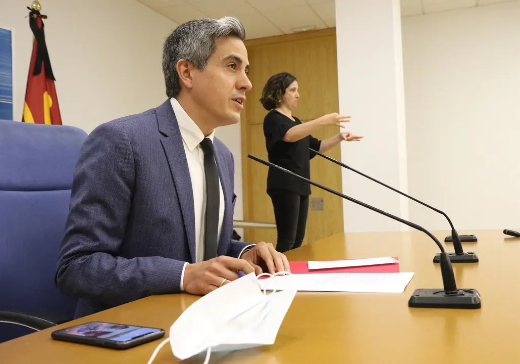 12:00 Horas. Sala De Prensa Del Gobierno De Cantabriael Vicepresidente Y Consejero De Universidades, Igualdad, Cultura Y Deporte, Pablo Zuloaga, Informa, En Rueda De Prensa, De Los Acuerdos Del Consejo De Gobierno.La Rueda De Prensa Podr&aacute; Seguirse En Str