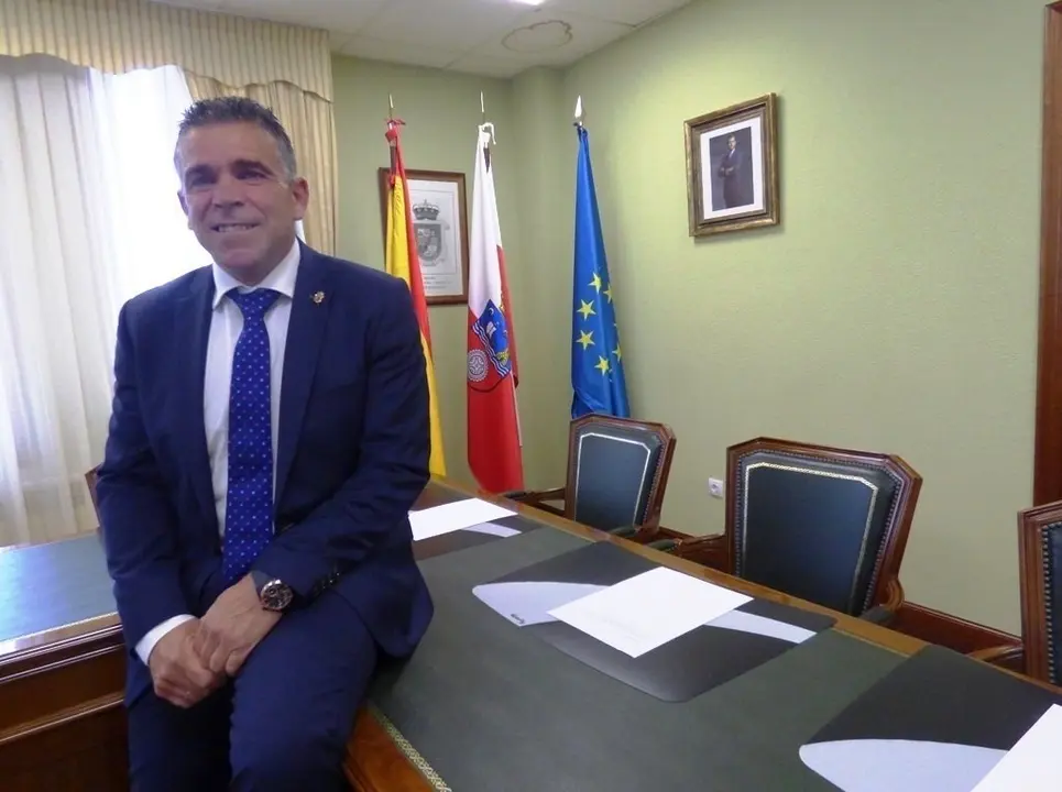 El alcalde de Argo&ntilde;os, Juan Jos&eacute; Barruetabue&ntilde;a