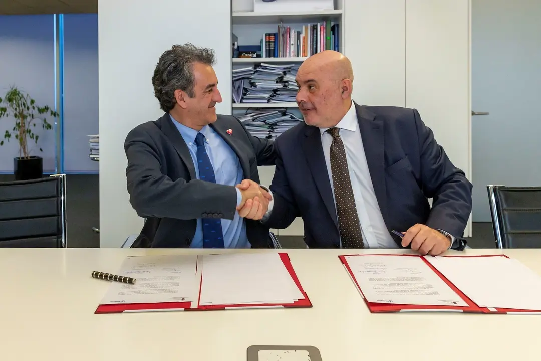 El consejero de Industria, Francisco Mart&iacute;n, y el presidente de ENUSA, Jos&eacute; Vicente Berlanga.