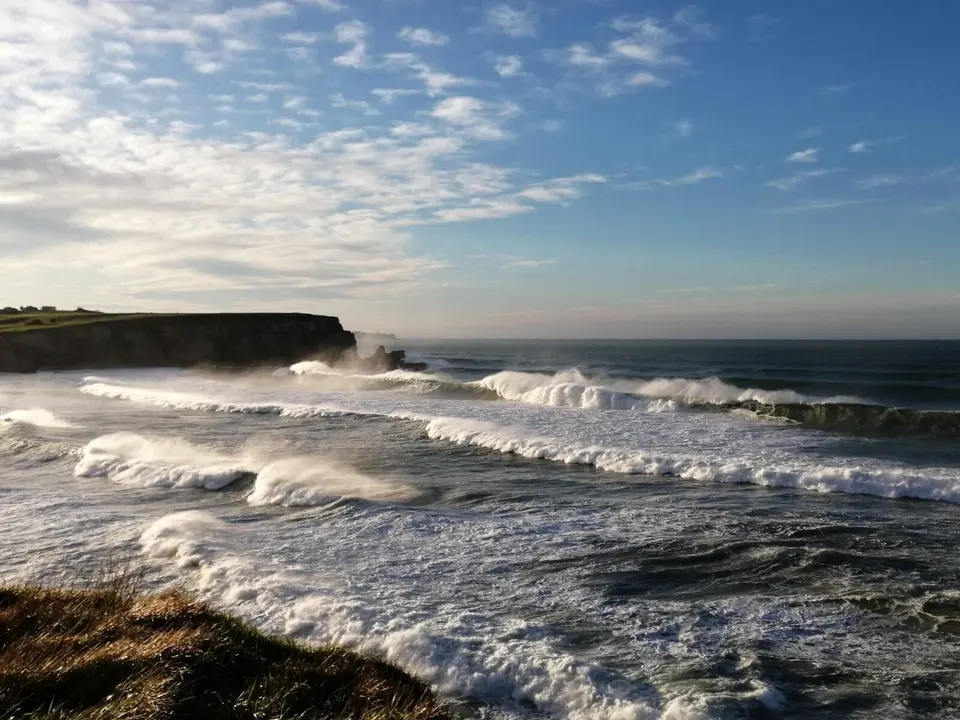 Costa de Langre, olas