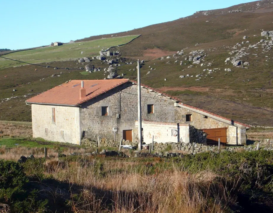 Vivienda en Campoo de Yuso