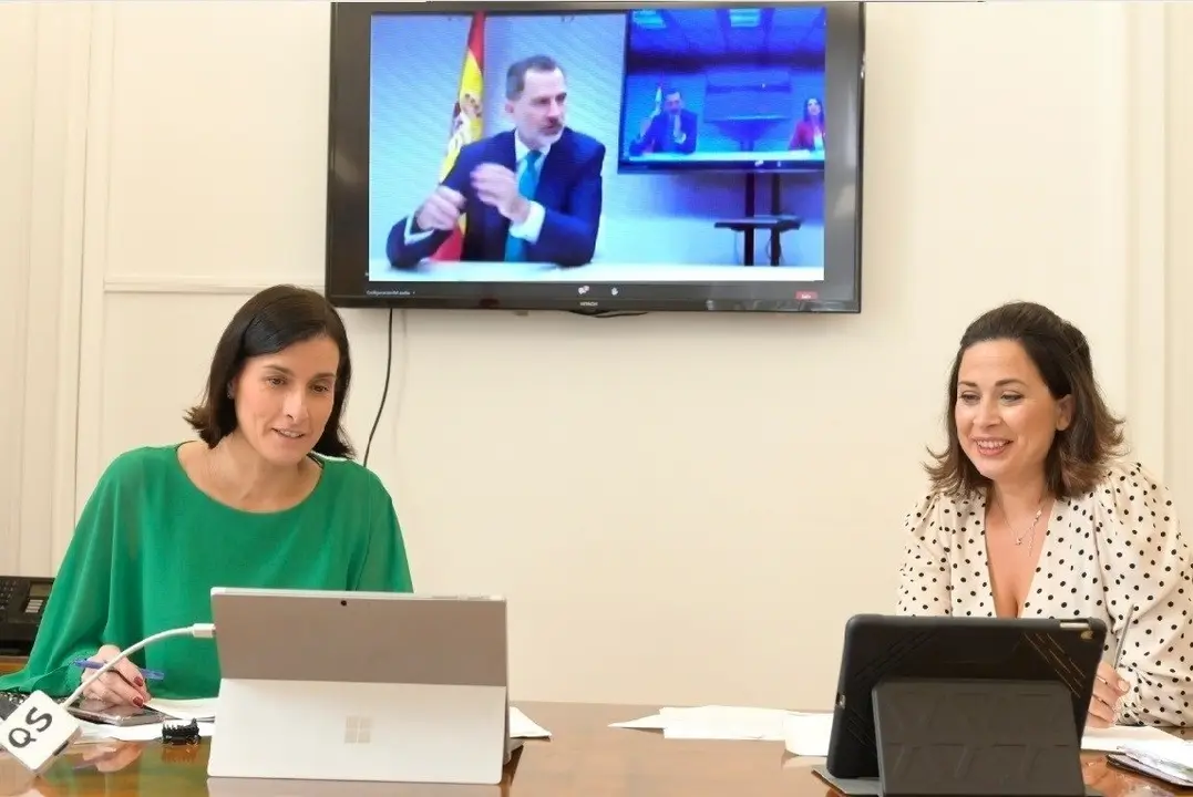 Alcaldesa de Santander, Gema Igual, y concejala de Turismo, Miriam D&iacute;az