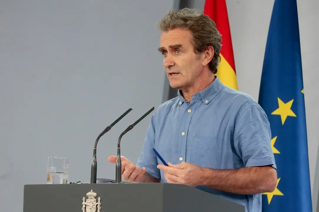 Fernando Sim&oacute;n en rueda de prensa en La Moncloa