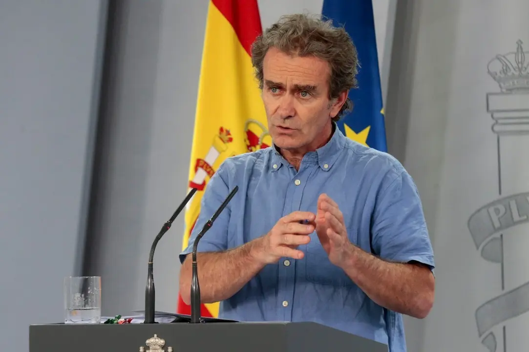 Fernando Sim&oacute;n en rueda de prensa en la Moncloa