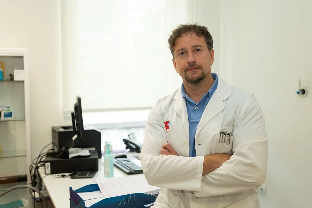 Marcos Gonz&aacute;lez, jefe de Dermatolog&iacute;a del ospital Valdecilla