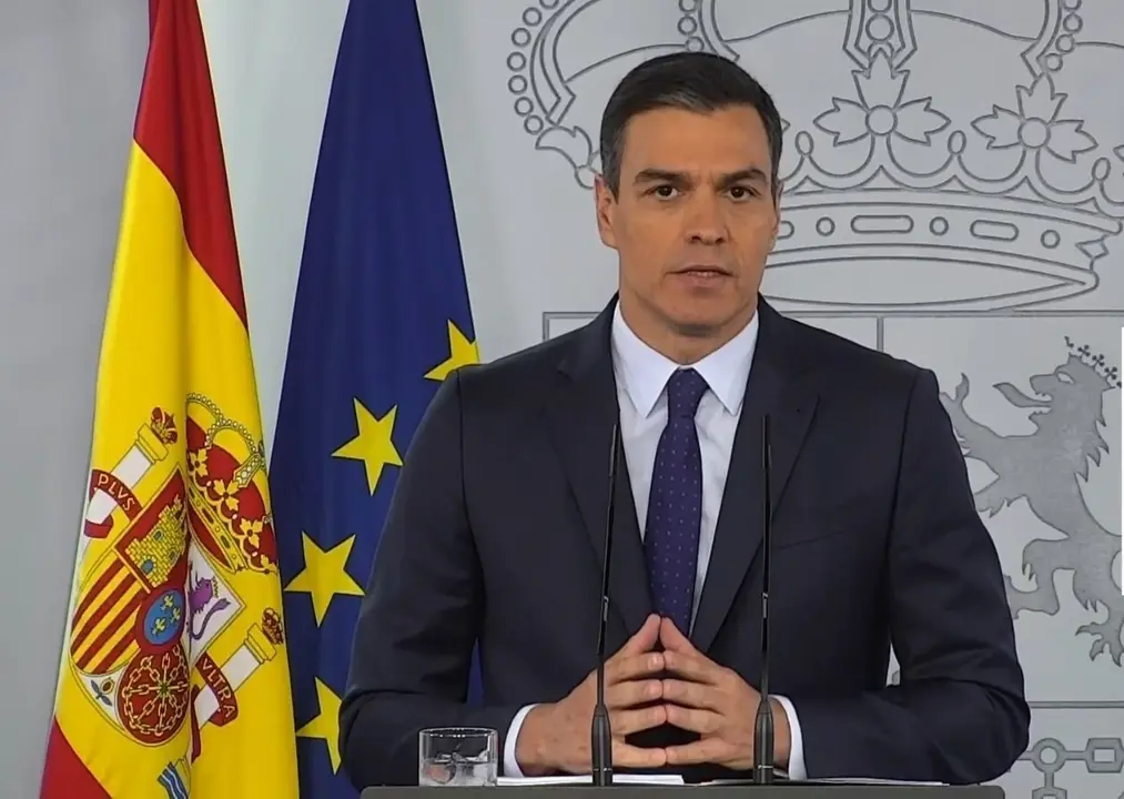 El presidente del Gobierno, Pedro S&aacute;nchez, comparece en rueda de prensa tras reunirse con los presidentes auton&oacute;micos