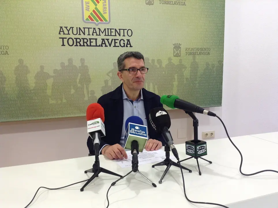 Torrelavega.- Aguator aprueba subrogar la plantilla de trabajadores de recogida de basura