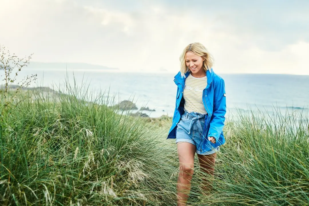 Imagen de la campa&ntilde;a de la nueva colecci&oacute;n de Regatta con Kimberley Walsh