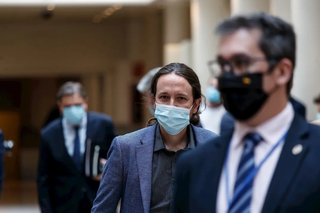 El vicepresidente segundo y ministro de Derechos Sociales y Agenda 2030, Pablo Iglesias, a su llegada a una sesi&oacute;n de control al Gobierno en el Senado en la que se tratar&aacute;n las cuestiones relacionadas con el anuncio del cierre de Nissan, la implantaci&oacute;n d