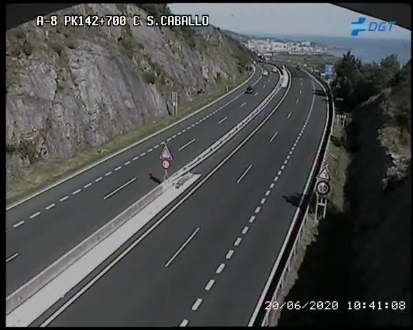 Imagen de la c&aacute;mara de Tr&aacute;fico en la A-8 a la altura de Saltacaballos