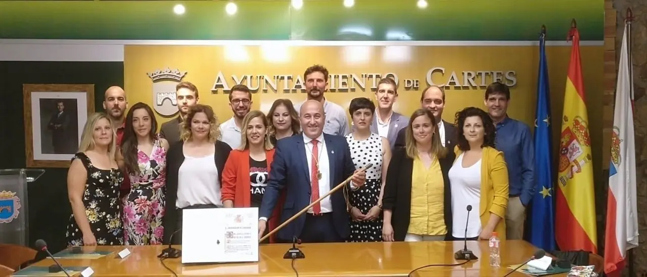 Representantes del PSOE de Cartes