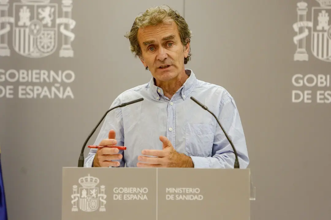 El director del Centro de Coordinaci&oacute;n de Alertas y Emergencias Sanitarias (CCAES), Fernando Sim&oacute;n, durante la primera de las ruedas de prensa que ofrecer&aacute; en el Ministerio de Sanidad dos veces a la semana &ndash;lunes y jueves-, en Madrid (Espa&ntilde;a), a 22 de jun