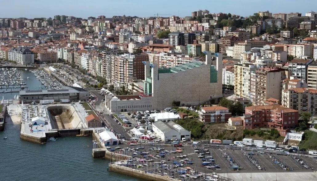 Imagen a&eacute;rea del Palacio de Festivales de Cantabria