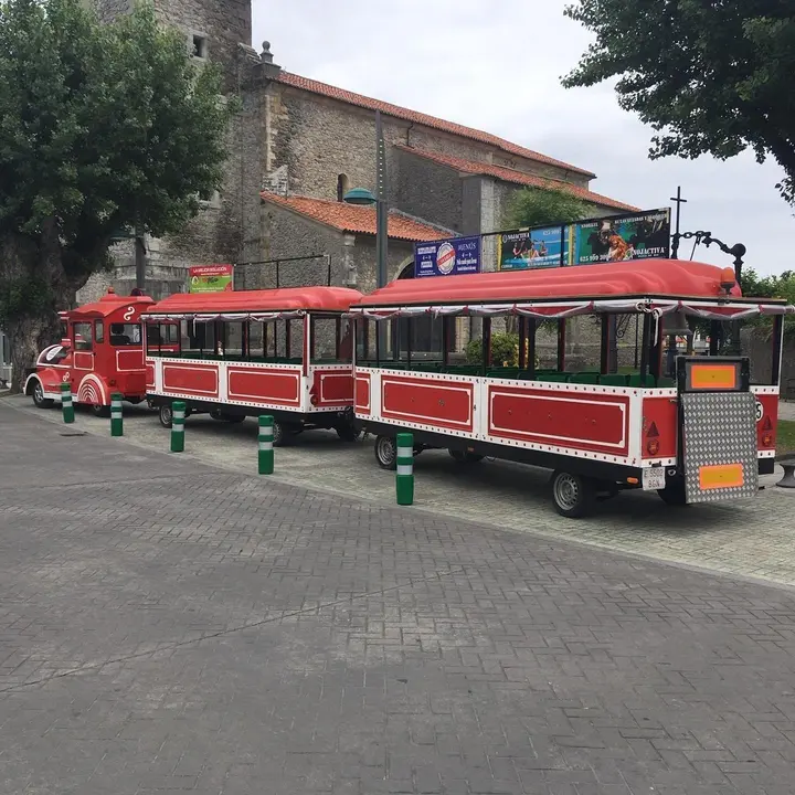 Tren tur&iacute;stico de Noja
