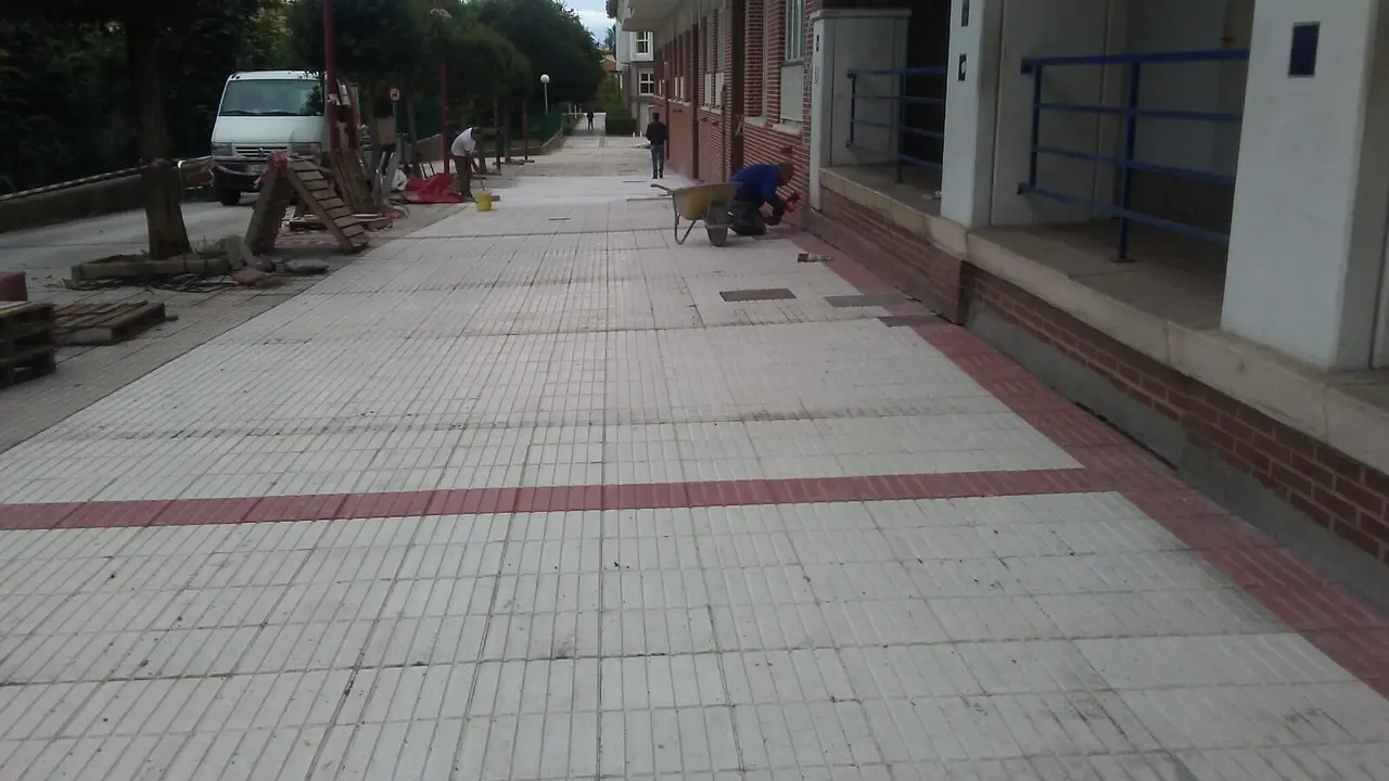 Reparaci&oacute;n de la calle Julio Romero Garmendia