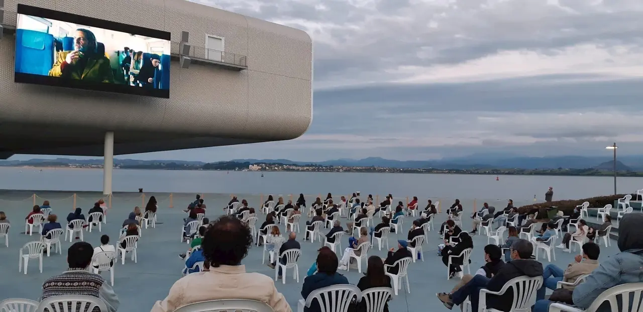 Proyecciones de cine en el Centro Bot&iacute;n