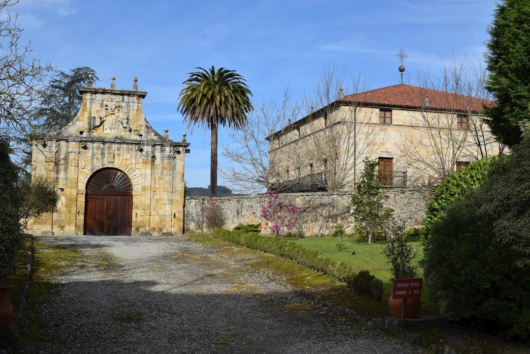 Palacio Bustamante (Renedo de Piélagos)