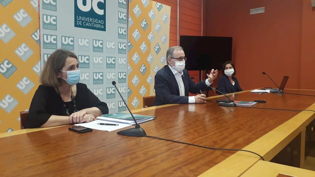 El rector presenta el concorcio EUNICE