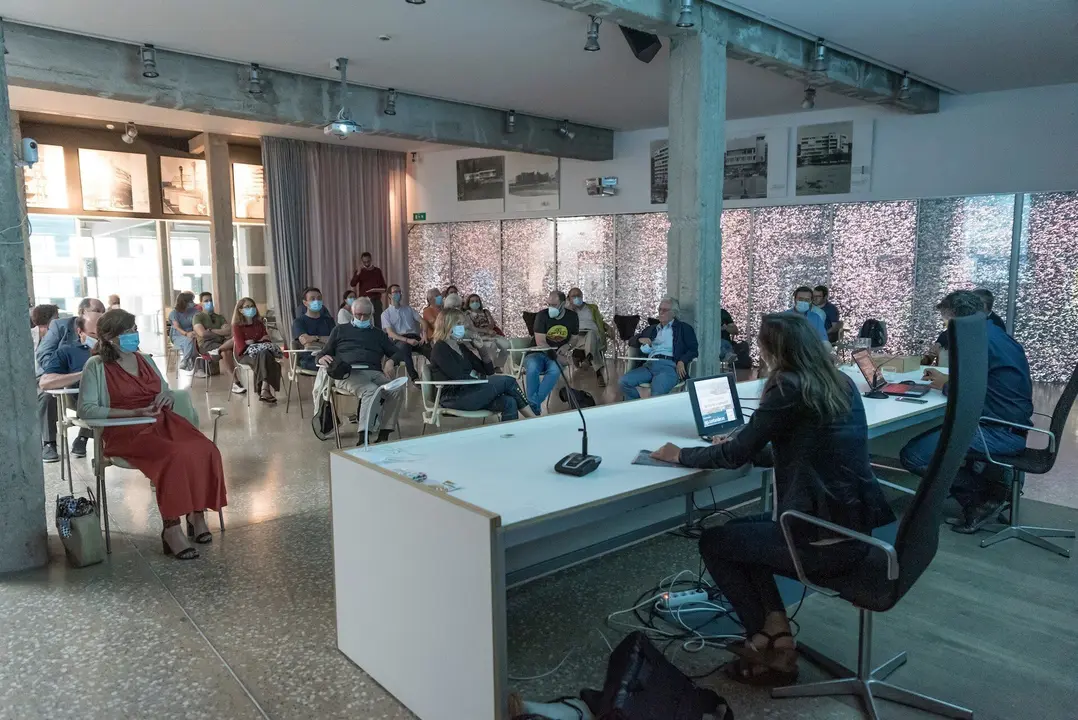 Reuni&oacute;n sobre el PGOU de Santander