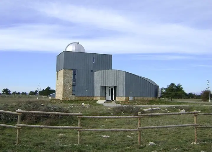 El Observatorio Astron&oacute;mico de Cantabria en el P&aacute;ramos de la Lora en Valderredible