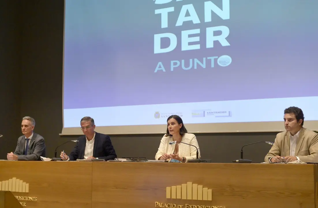 La alcaldesa y concejal de Fomento en la Sectorial de Vivienda y Construcci&oacute;n