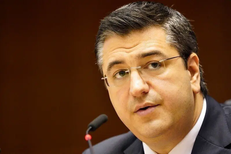 El presidente del Comit&eacute; de las Regiones de la UE, Apostolos Tzitzikostas, durante la 139&ordf; sesi&oacute;n plenaria del Comit&eacute; Europeo de las Regiones celebrada en Bruselas, (B&eacute;lgica), a 30 de junio de 2020.