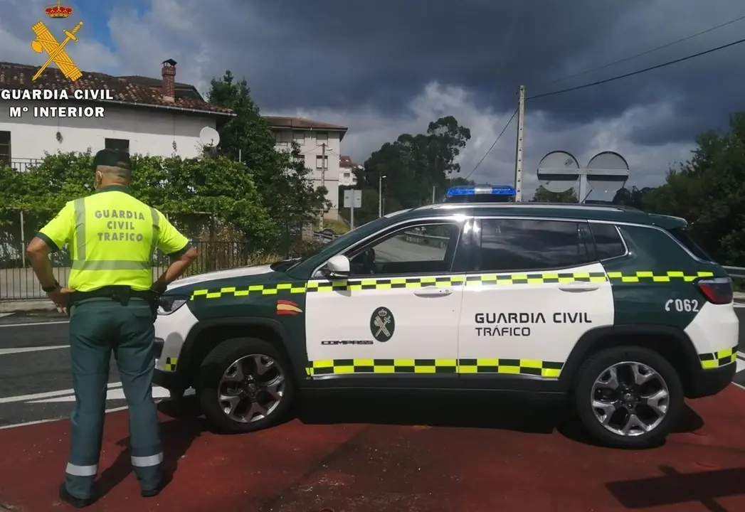 Nota De Prensa Un Menor Semiinconsciente Es Auxiliado Por La Guardia Civil