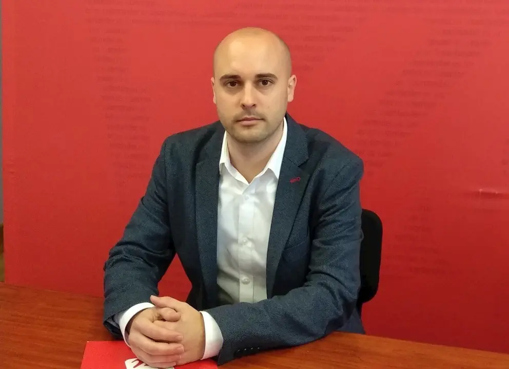 Ruiz Salm&oacute;n (IU)