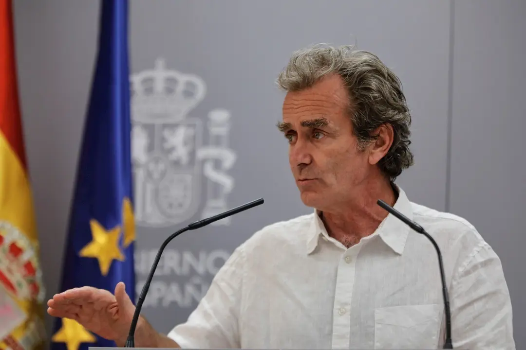 El director del Centro de Coordinaci&oacute;n de Alertas y Emergencias Sanitarias (CCAES), Fernando Sim&oacute;n, durante una rueda de prensa para informar de la evoluci&oacute;n de la COVID-19, en Madrid (Espa&ntilde;a), a 16 de julio de 2020.