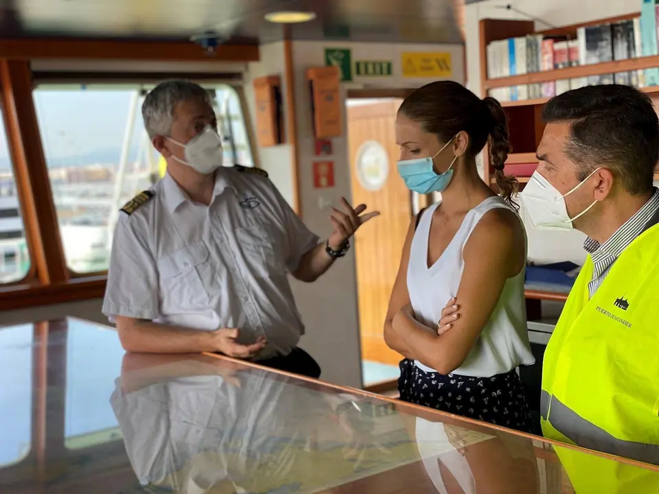 Visita al buque hospital 'Juan de la Cosa'