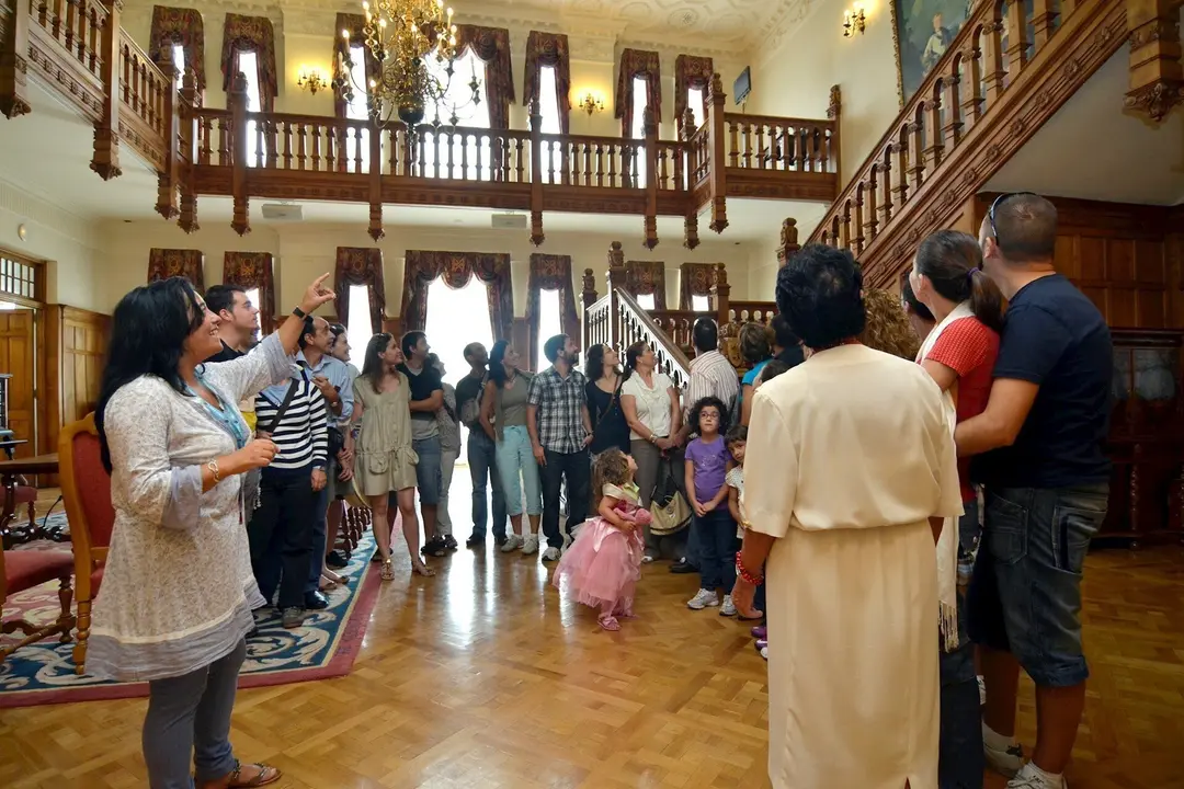 Visitas al Palacio de la Magdalena. Archivo