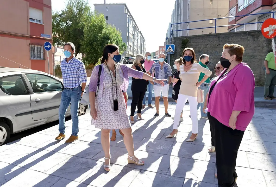 La alcaldesa visita La Encina