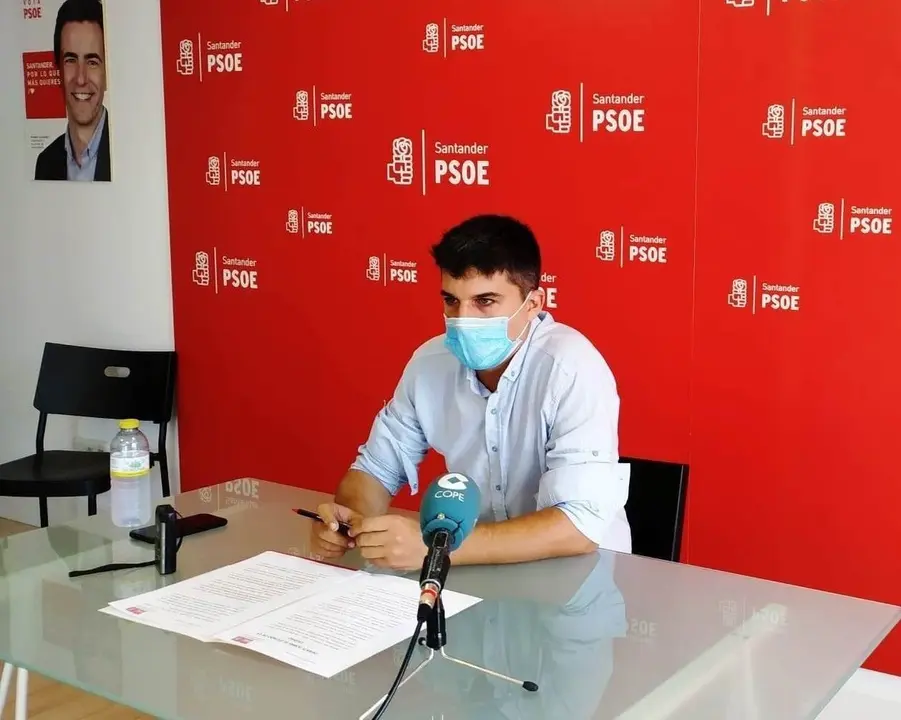 Daniel Fern&aacute;ndez, portavoz del PSOE en el Ayuntamiento