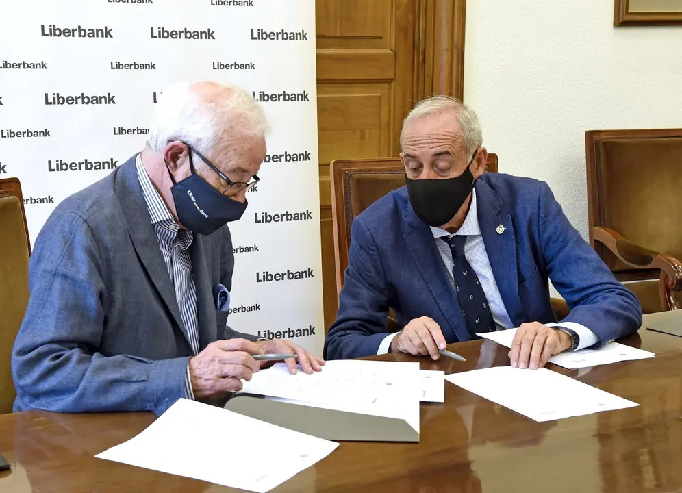 Renovaci&oacute;n del acuerdo entre Liberbank y el Colegio de Economistas de Cantabria