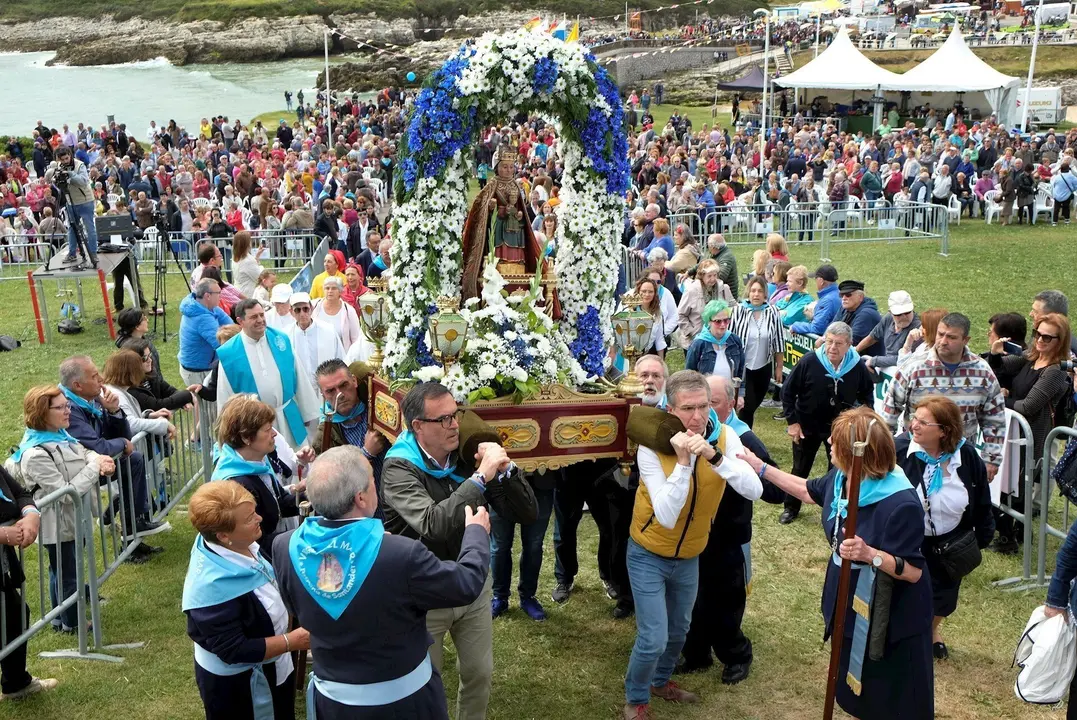 Procesi&oacute;n de la Virgen del Mar (archivo)
