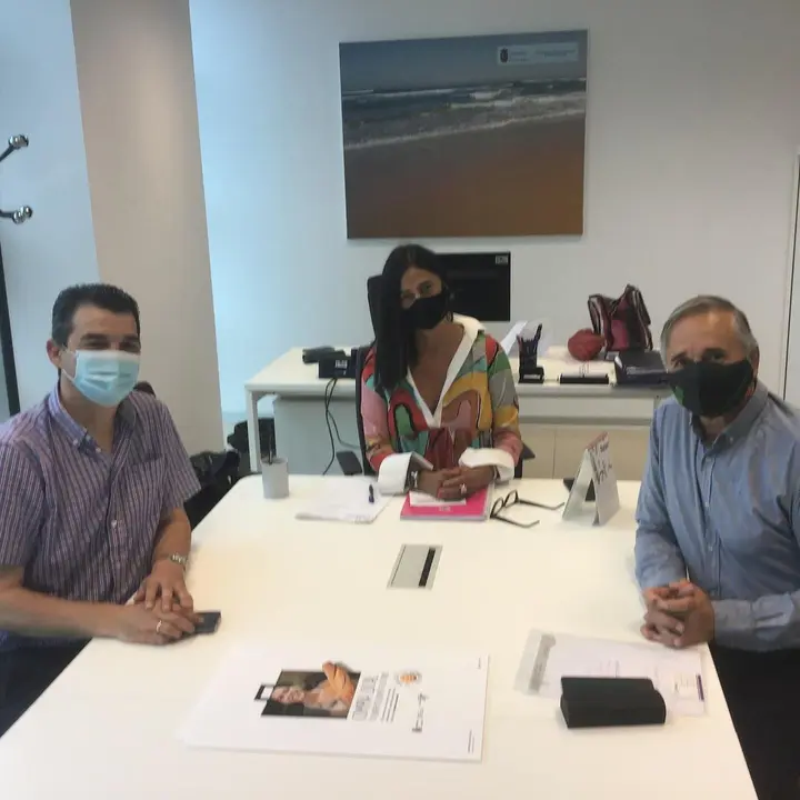 Reuni&oacute;n de CEMAG con la directora general de Comercio, Odette &Aacute;lvarez