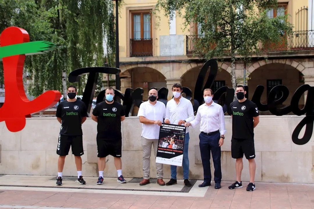 Presentaci&oacute;n del Torneo de Balonmano Nacional