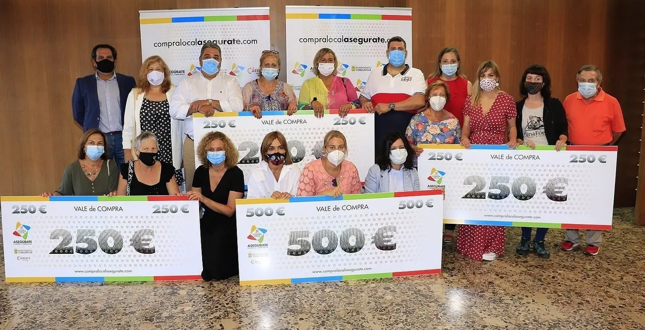 Entrega de vales de compra