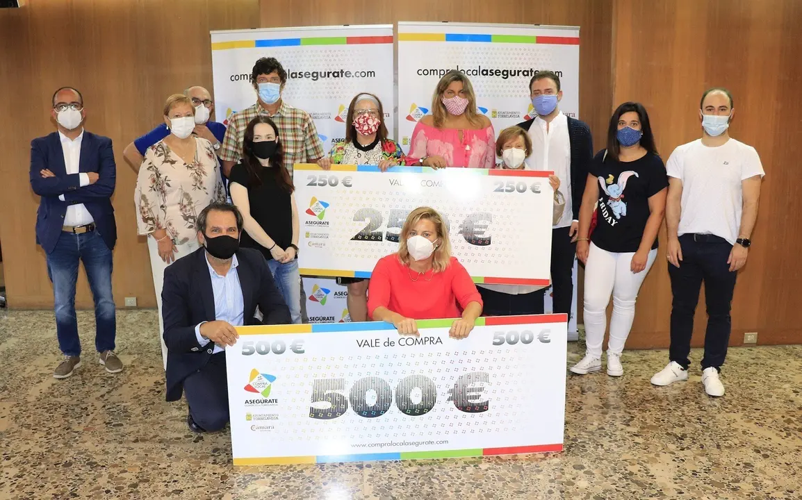 Entrega de vales de compra