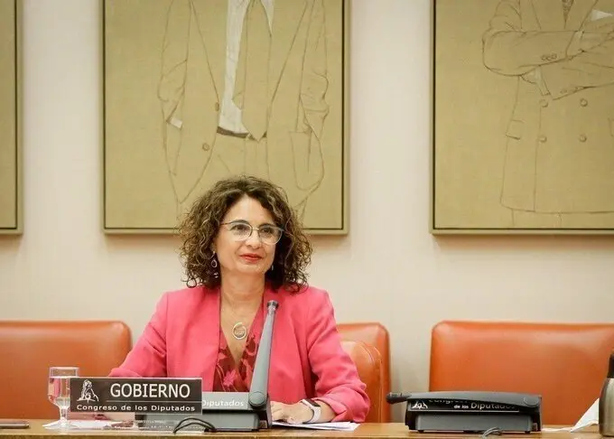 Mar&iacute;a Jes&uacute;s de Hacienda, ministra de Hacienda