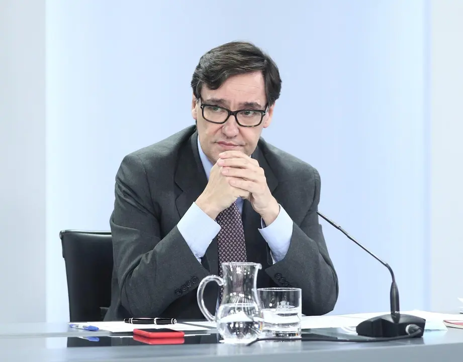 El ministro de Sanidad, Salvador Illa, en una rueda de prensa en la Moncloa