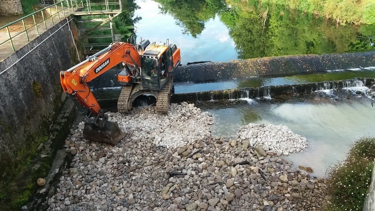 Comienzo de las actuaciones con maquinaria