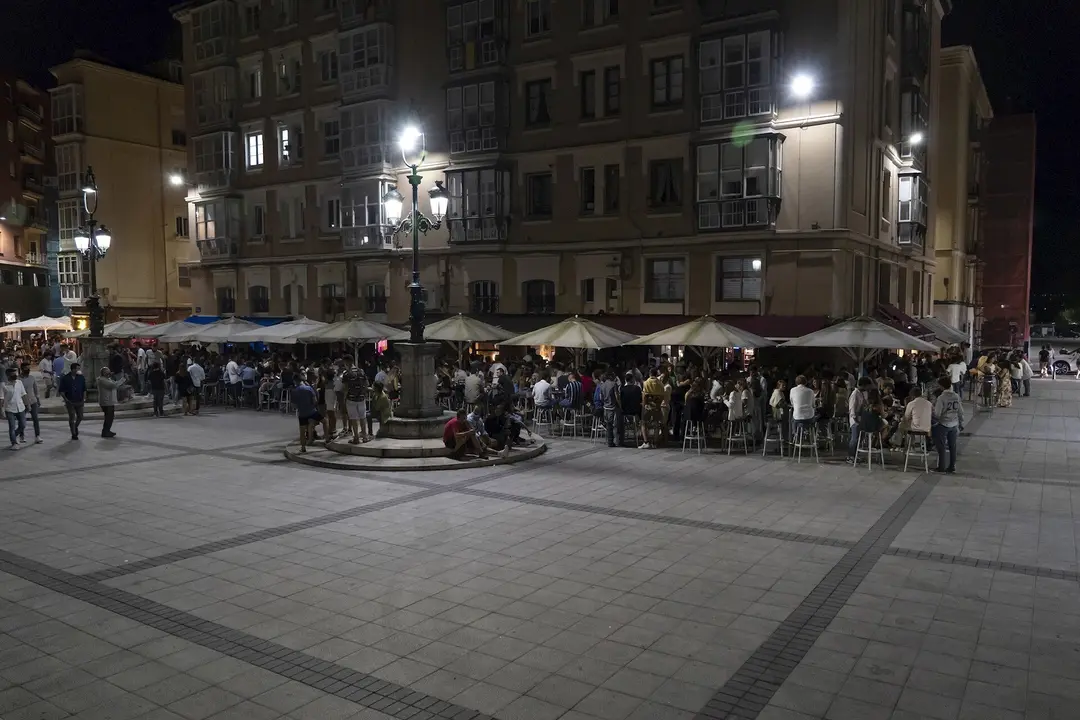 Noche en la zona de ambiente de Santander