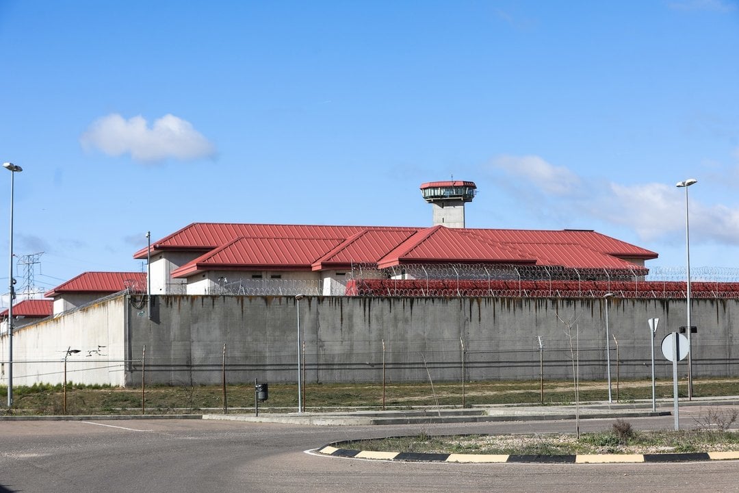 Imagen exterior de la madrileña prisión de Valdemoro