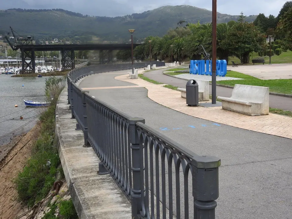 Entorno del parque Antonio Gazta&ntilde;eta