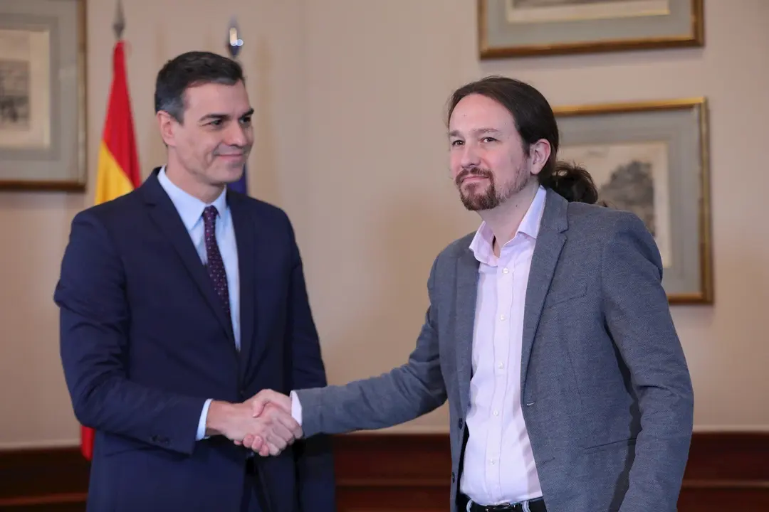 El presidente del Gobierno en funciones, Pedro S&aacute;nchez y el l&iacute;der de Podemos, Pablo Iglesias-