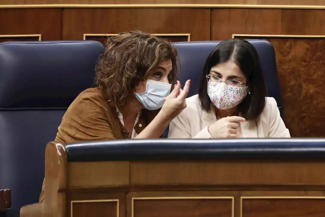 Las ministras de Hacienda y Pol&iacute;tica Territorial y Funci&oacute;n P&uacute;blica, Mar&iacute;a Jes&uacute;s Montero y Carolina Darias